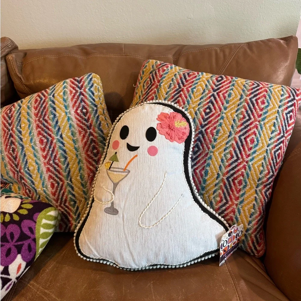 •Embroidered White Ghost Pillow with Vacation/Hawaiian Vibe Accents